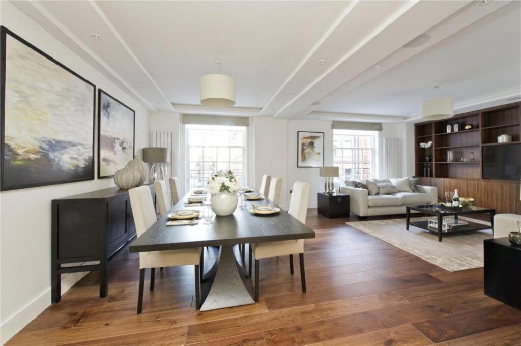 Ultimate 220 Sqm Luxury Townhouse By Mayfair Holiday home