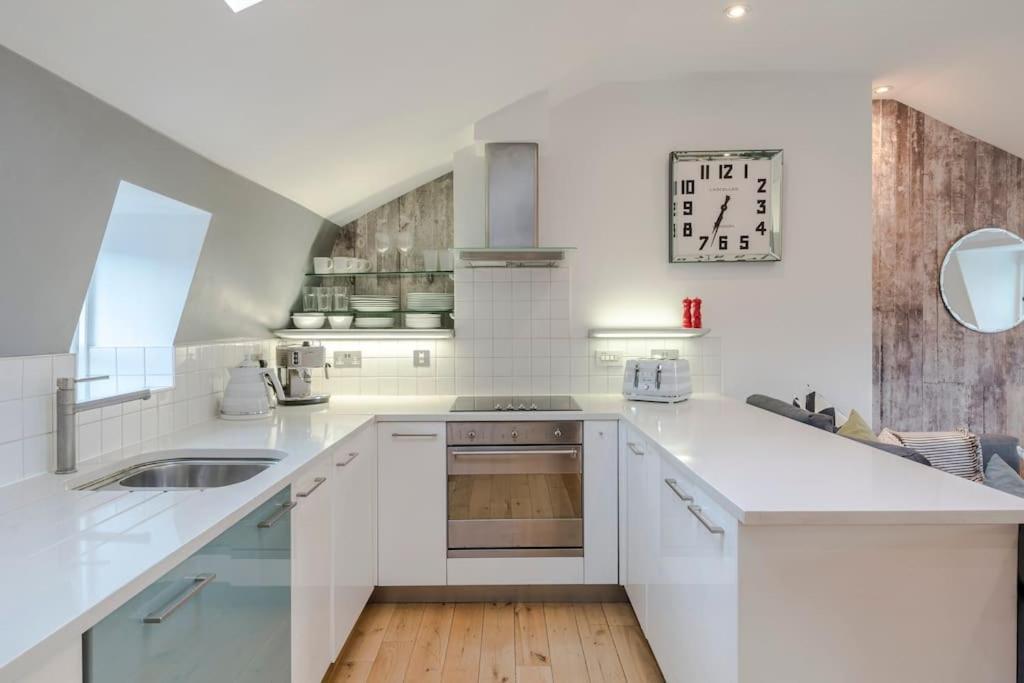 Apartamento Kings Cross Two Bedroom Penthouse *