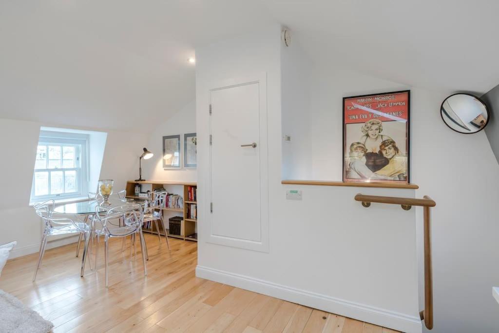 Appartement Kings Cross Two Bedroom Penthouse Londres