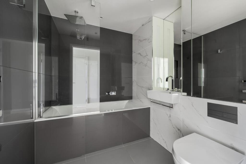 Two Bedroom High View *