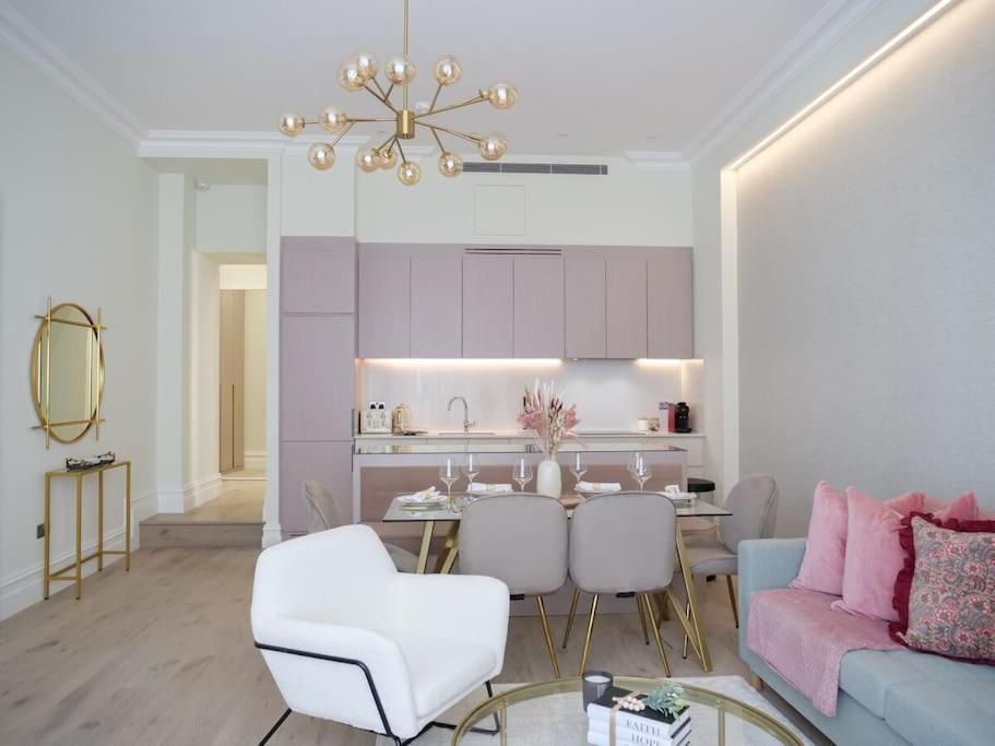 Apartment Stylish 2 Bed Flat On The Iconic Gloucester Road