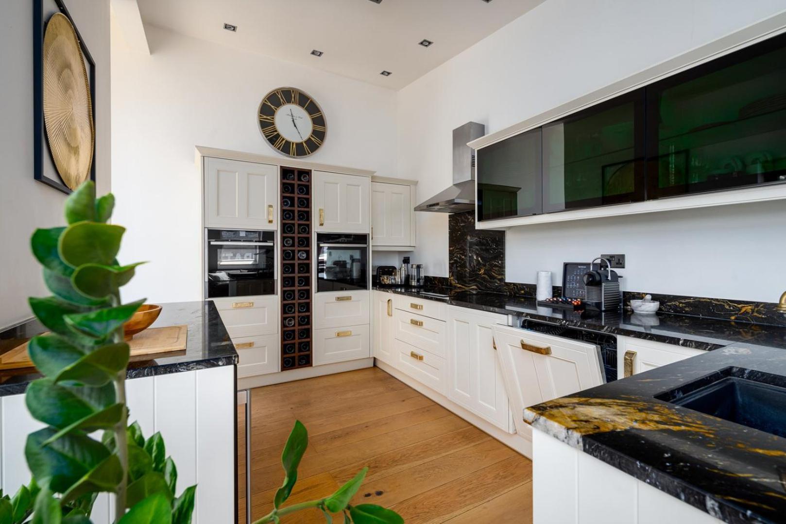 Guestready-trendy Penthouse With Terrace In Appartement