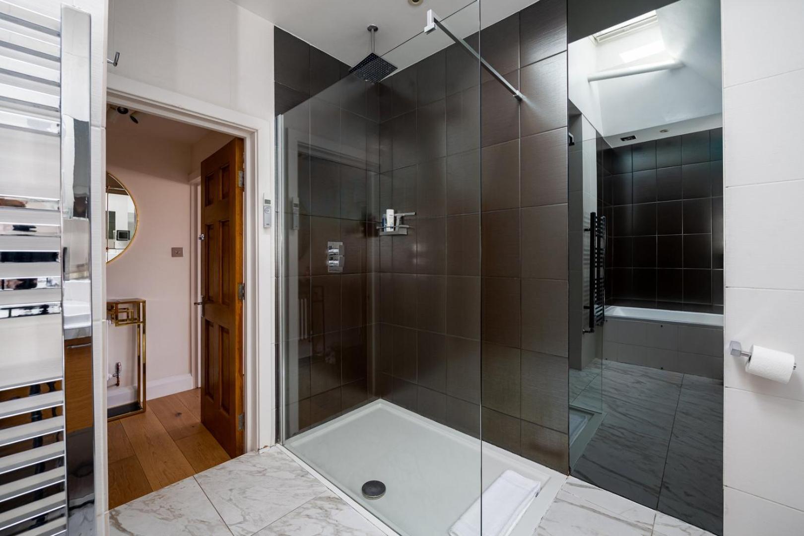 Guestready-trendy Penthouse With Terrace In Apartamento Londres