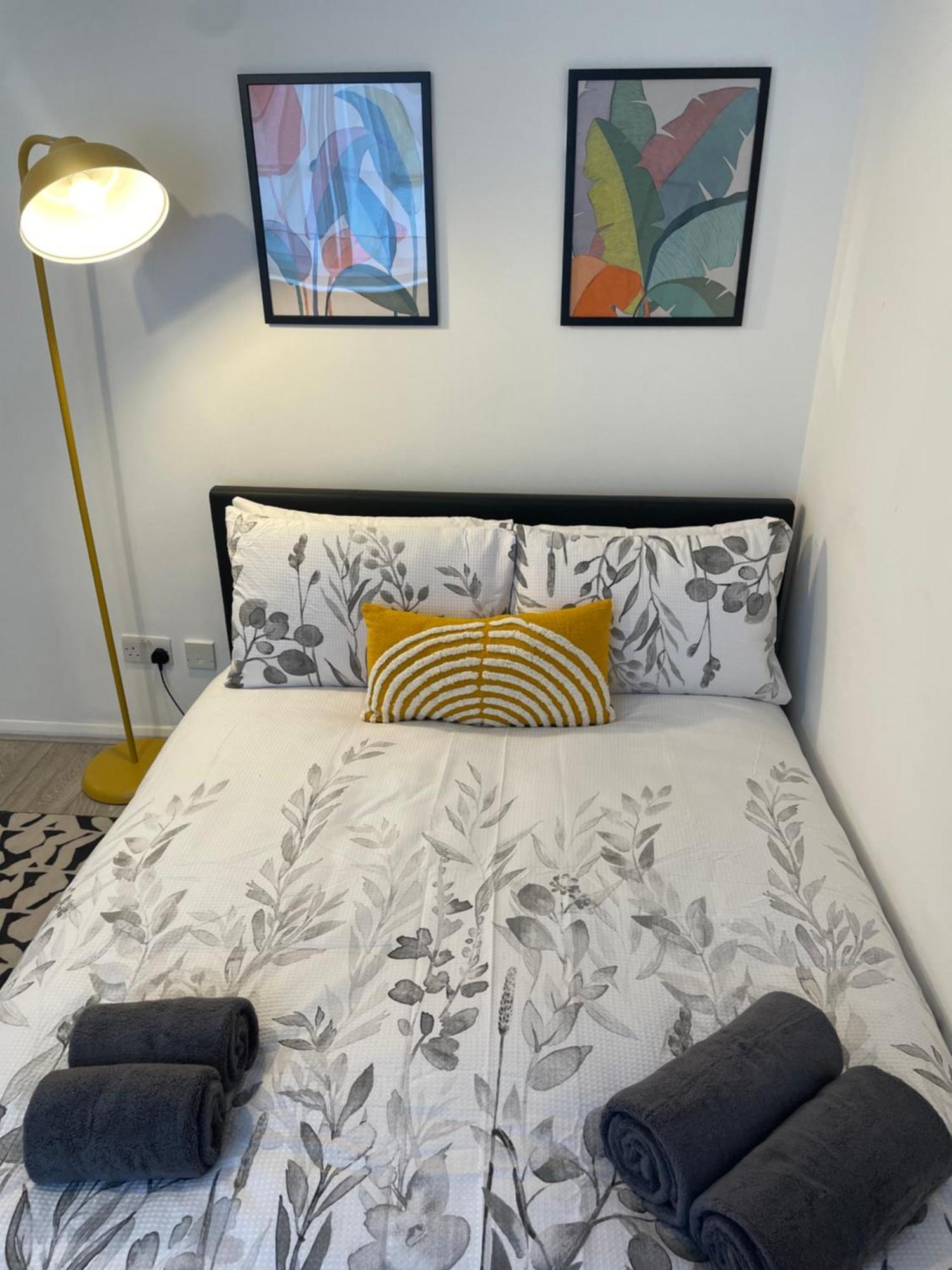 Spacious - South Kensington - Harrods * Londen