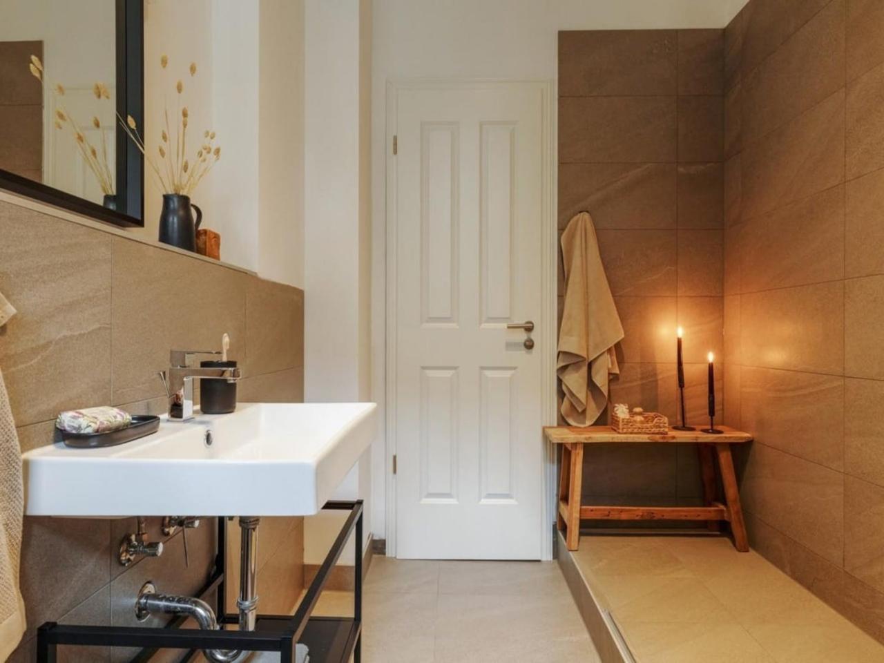 Raintree Village Apartment
