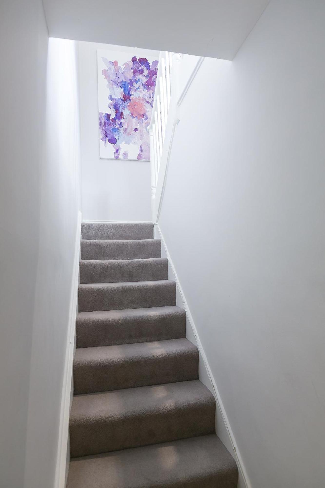 Beautiful Centrally Located Large Studio * Londres