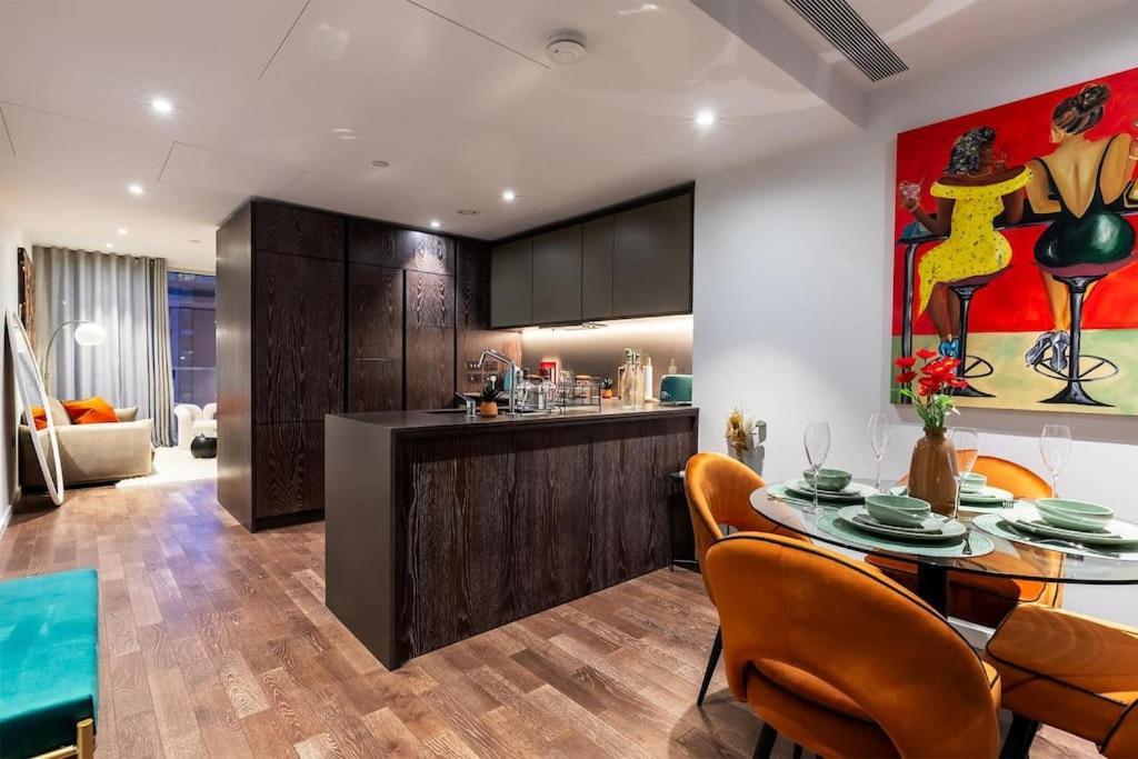 Appartement Luxurious Haven In Iconic Battersea Power Station Londres
