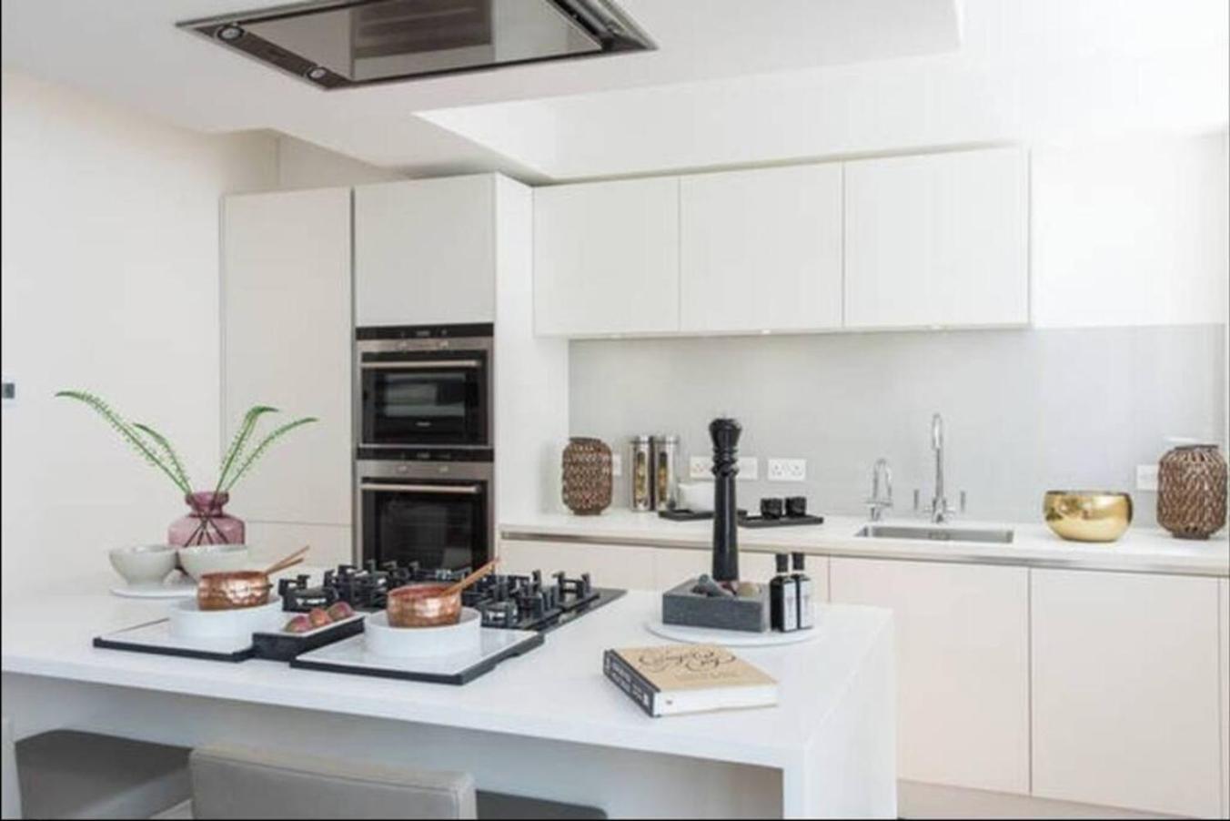 Сasa de vacaciones Large Three Bed Duplex Camden *