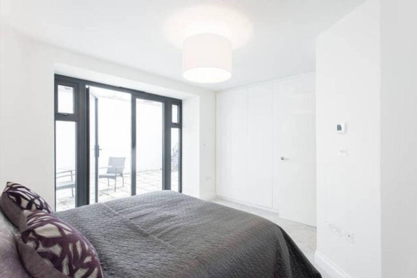 Large Three Bed Duplex Camden *