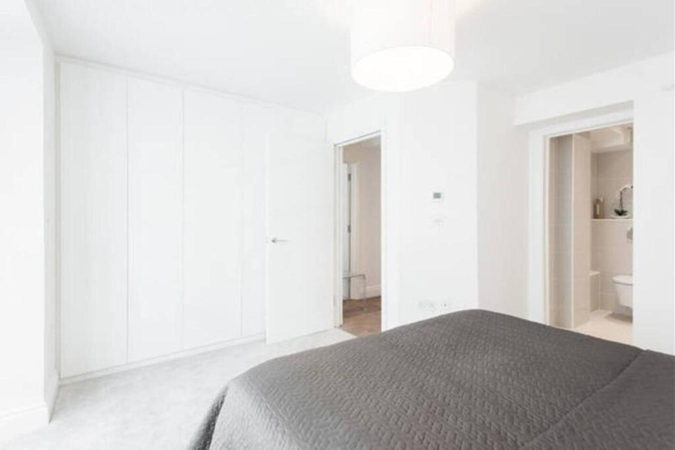 Large Three Bed Duplex Camden