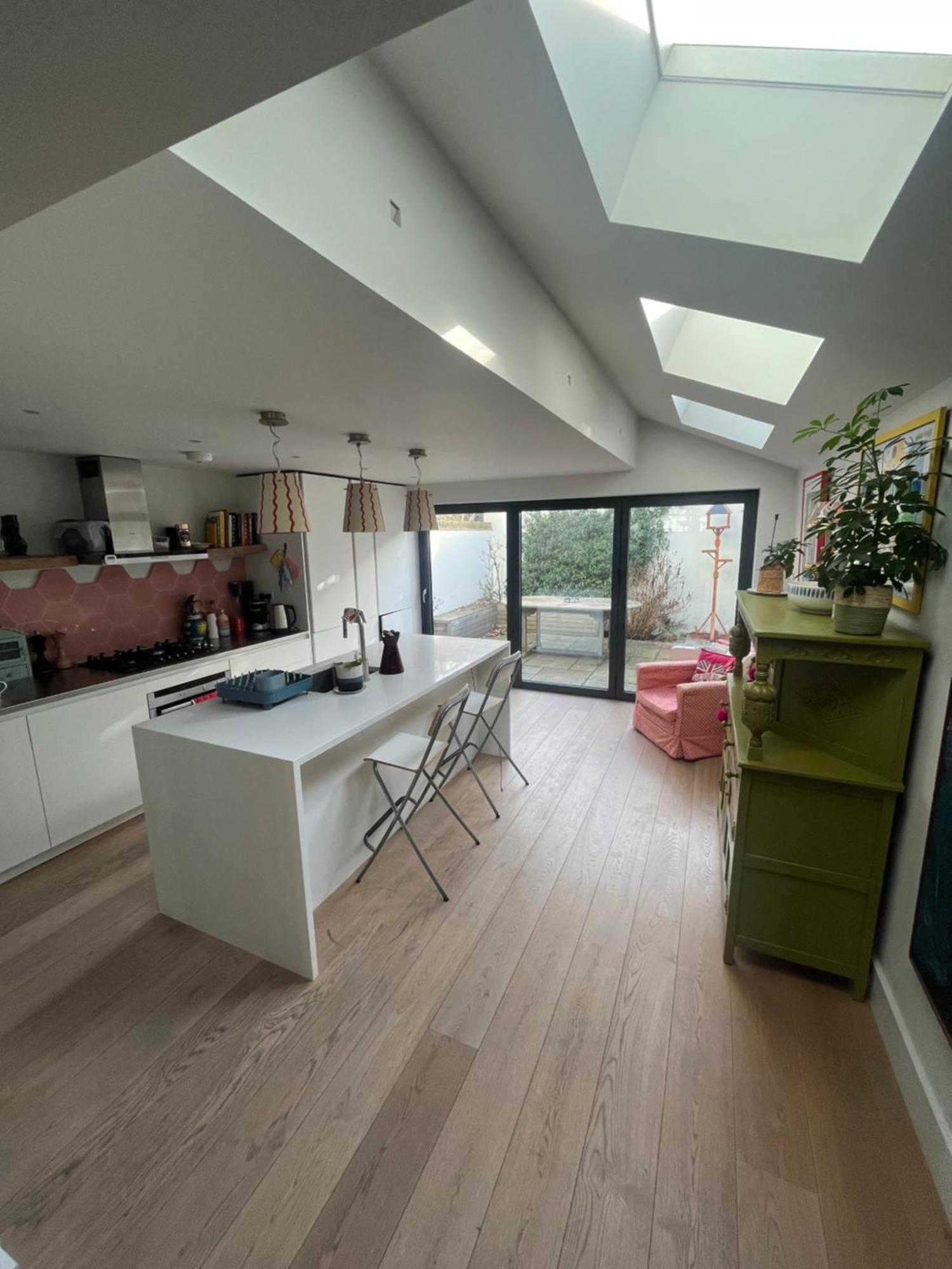 Stylish And Spacious 2 Bedroom House In Brixton Londres