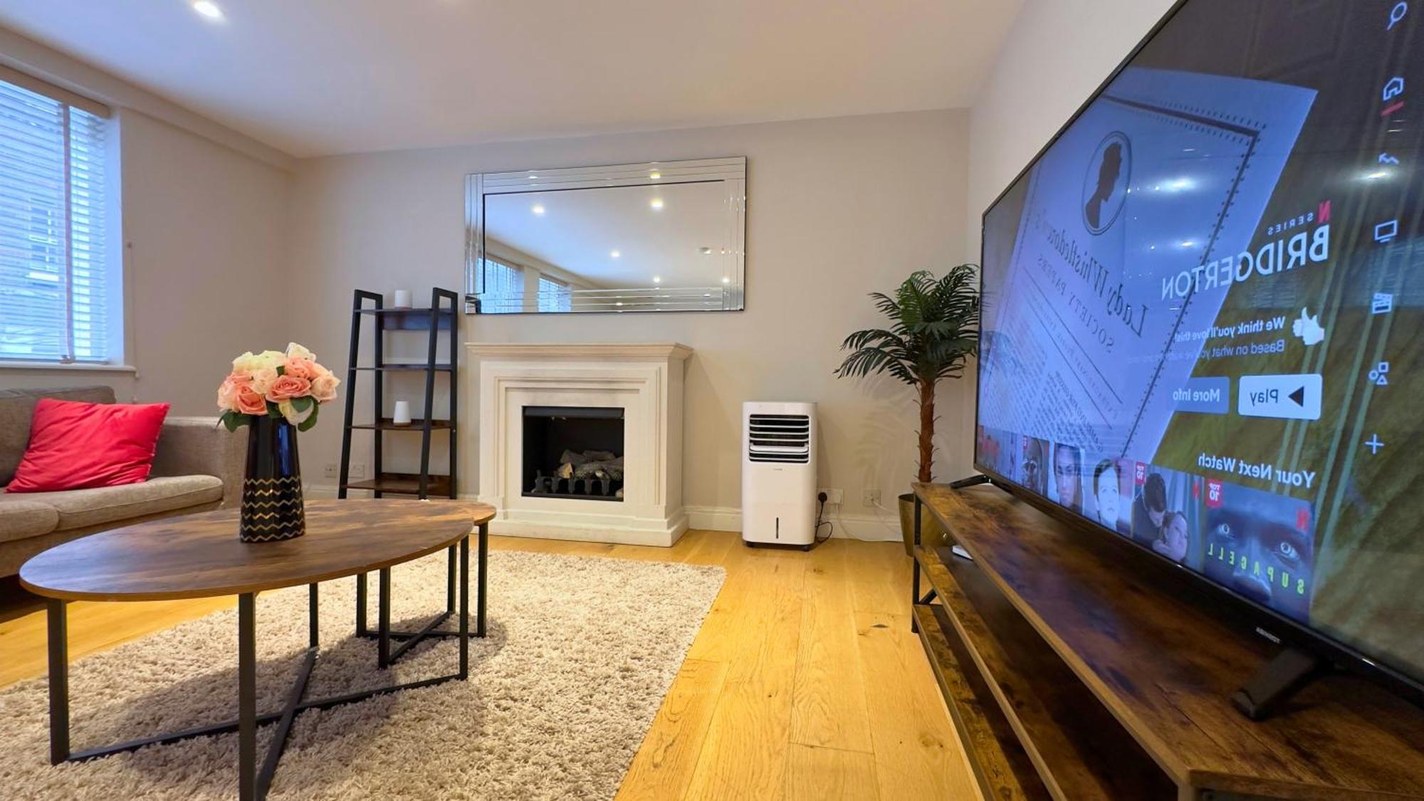 Kensington 2Bed Stucco Bright Large High Ceilings - Luxurylondonstays *