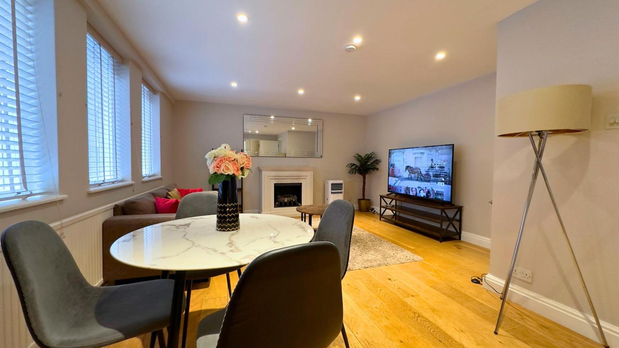 Kensington 2Bed Stucco Bright Large High Ceilings - Luxurylondonstays Apartamento Londres
