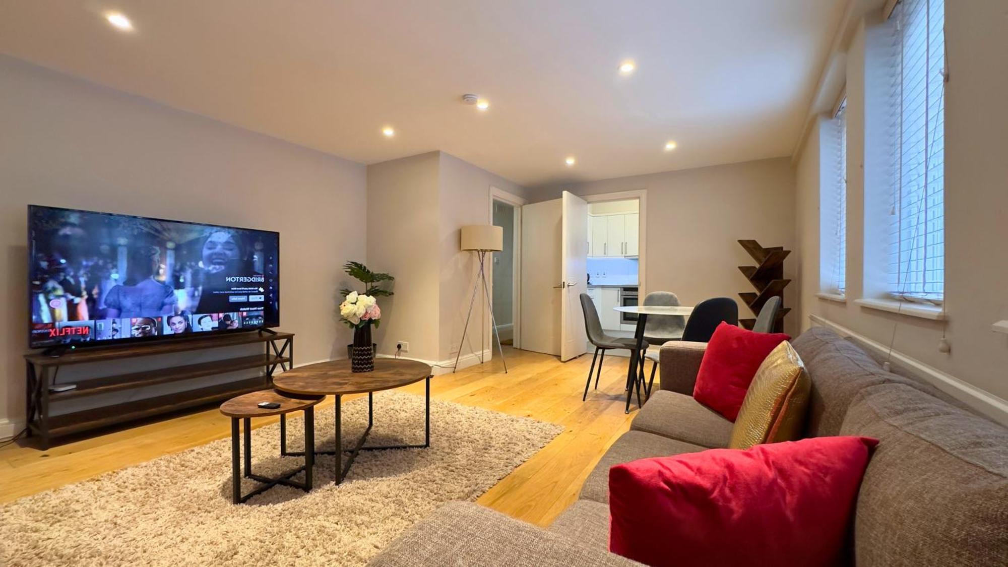 Apartamento Kensington 2Bed Stucco Bright Large High Ceilings - Luxurylondonstays *