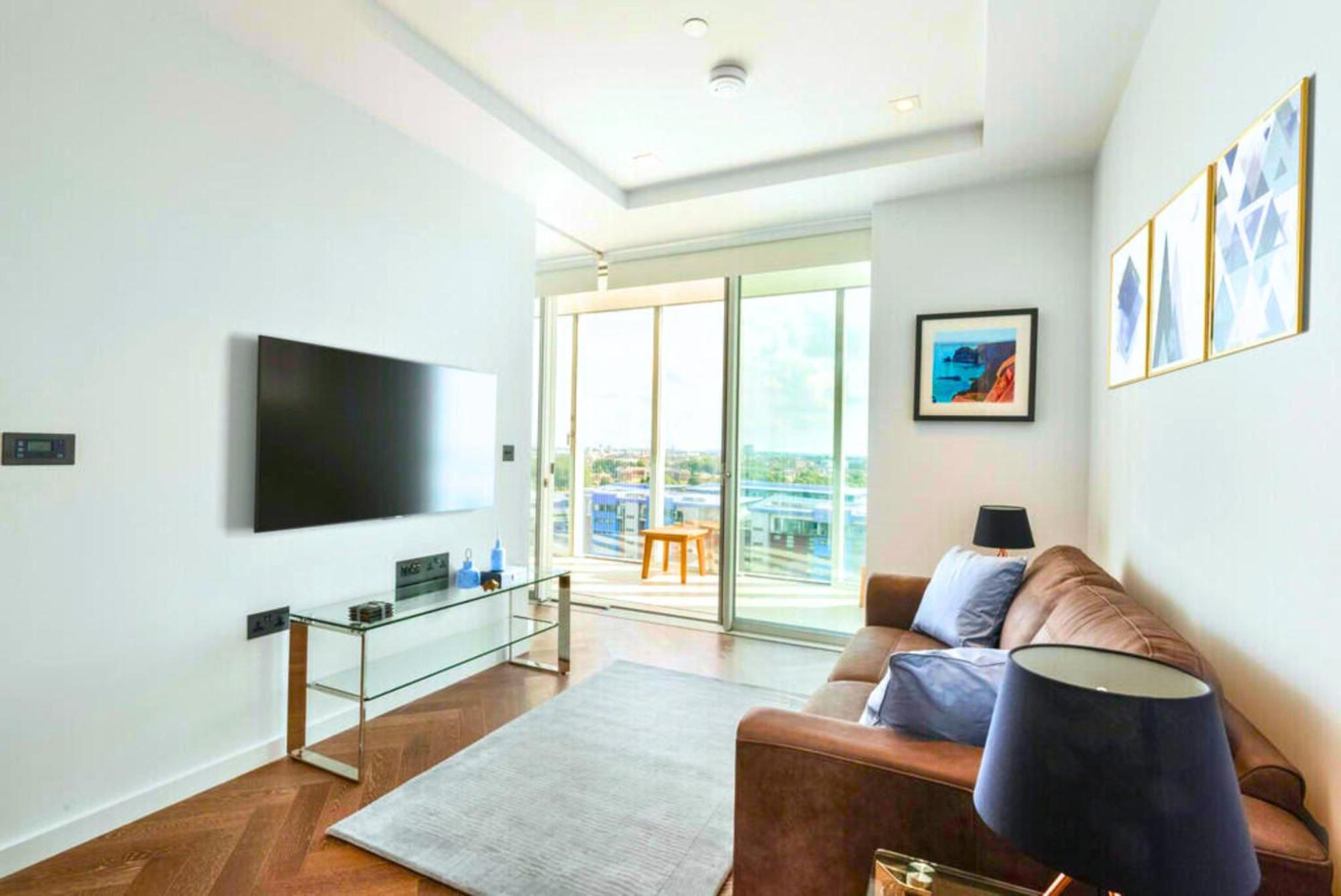 Battersea Power Station - Winter Garden Balcony & 1gb Wifi - Luxurylondonstays Apartamento