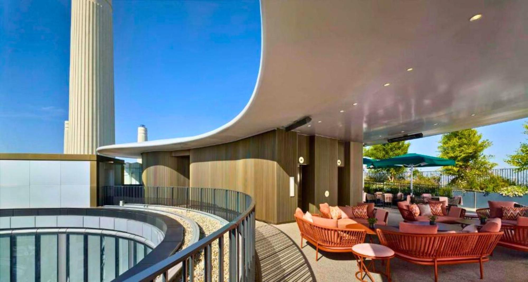 Battersea Power Station - Winter Garden Balcony & 1gb Wifi - Luxurylondonstays * Londres