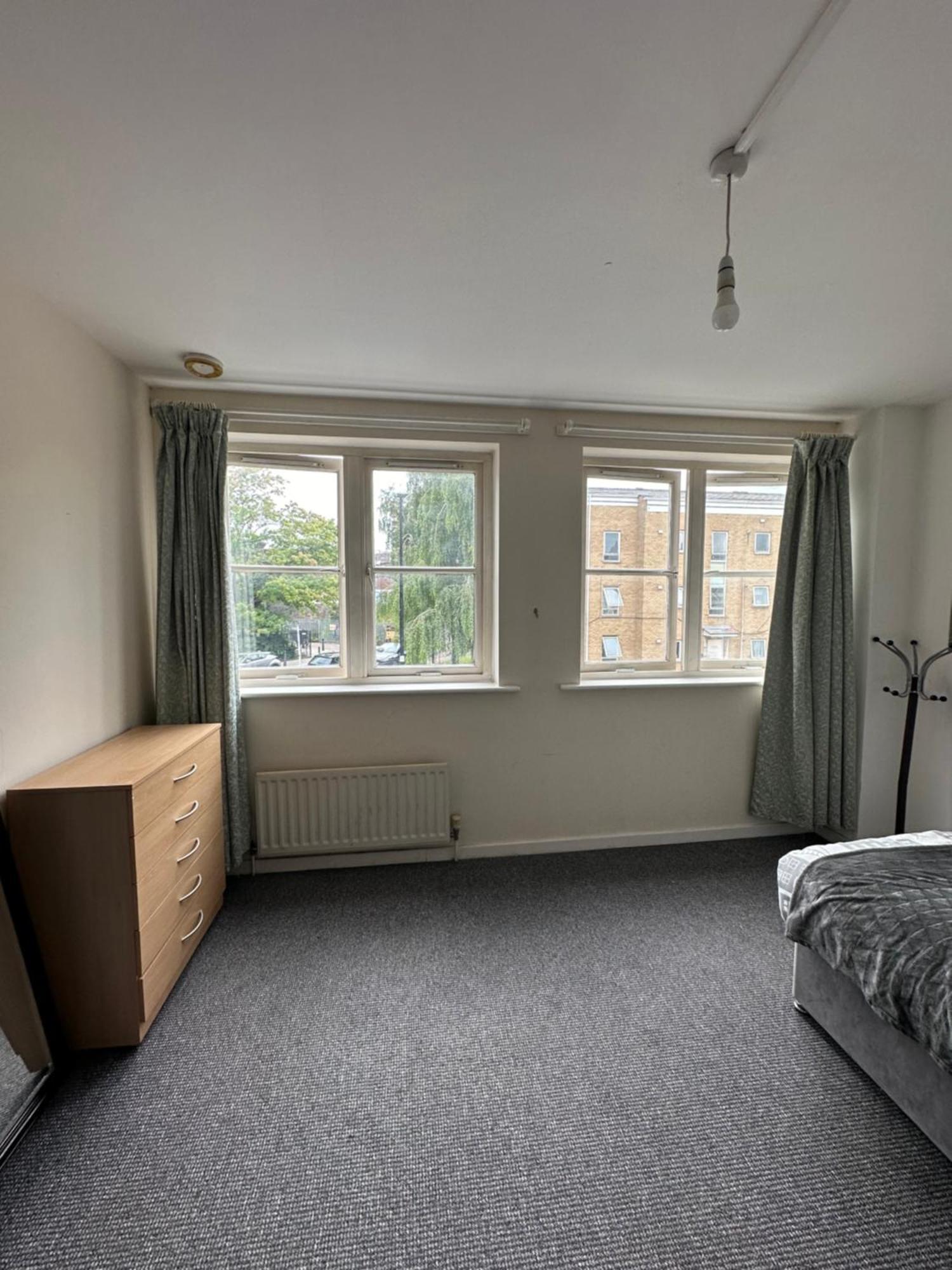 Habitación en casa particular Luxury In Central London!6 Bedroom With 2 Bath & Separate Wc! Londres