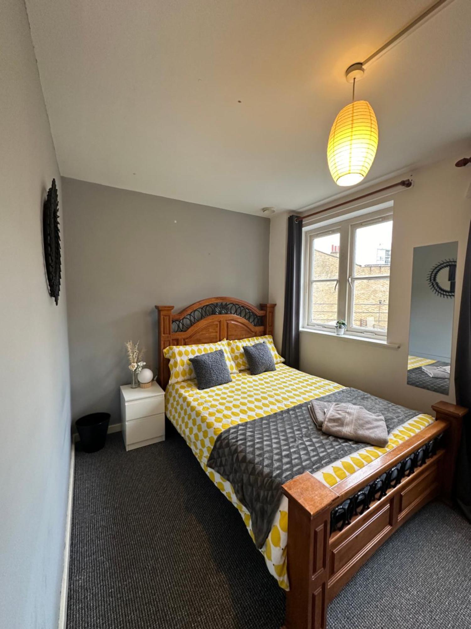 Luxury In Central London!6 Bedroom With 2 Bath & Separate Wc! Londres