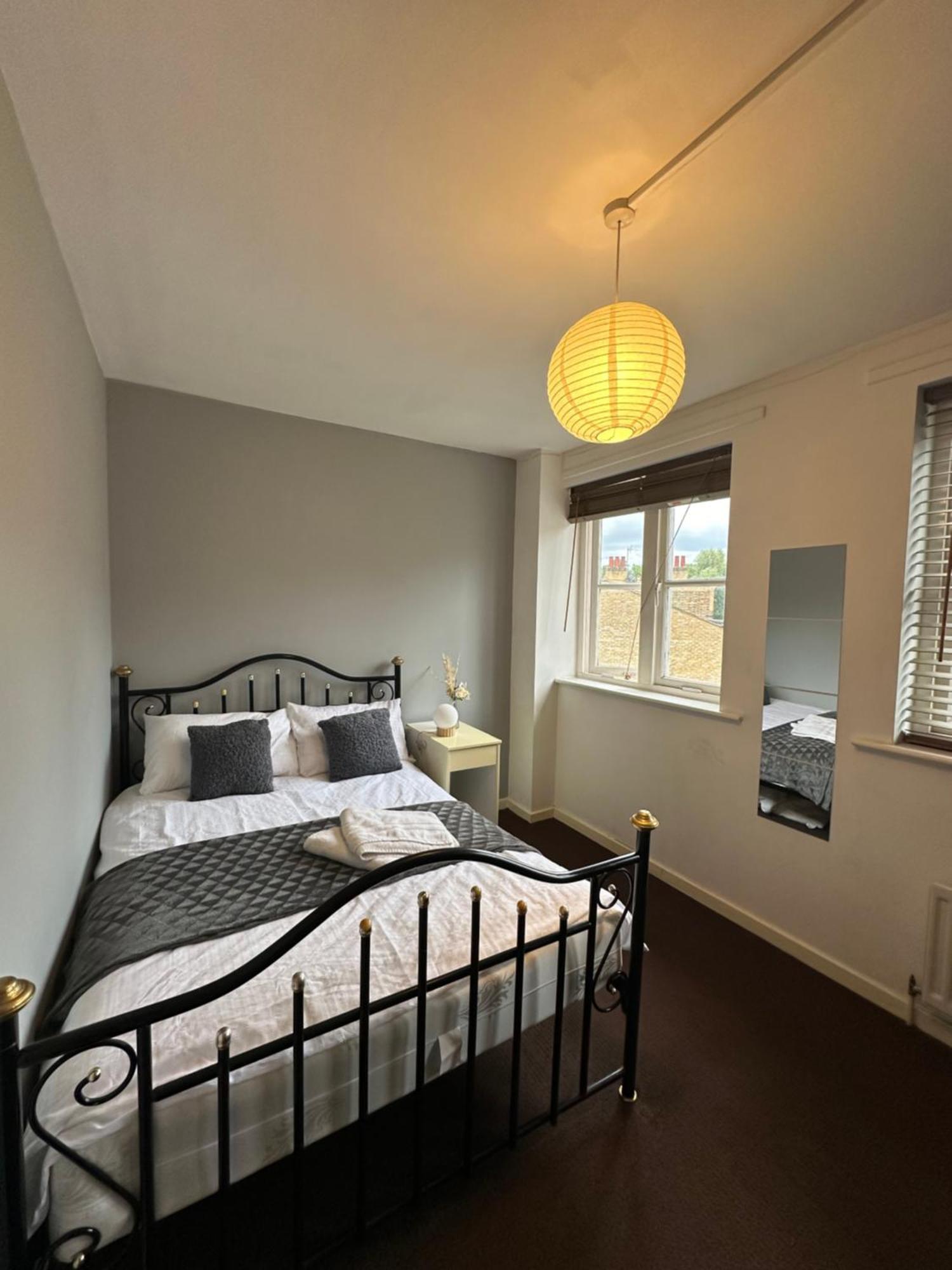 Habitación en casa particular Luxury In Central London!6 Bedroom With 2 Bath & Separate Wc! *