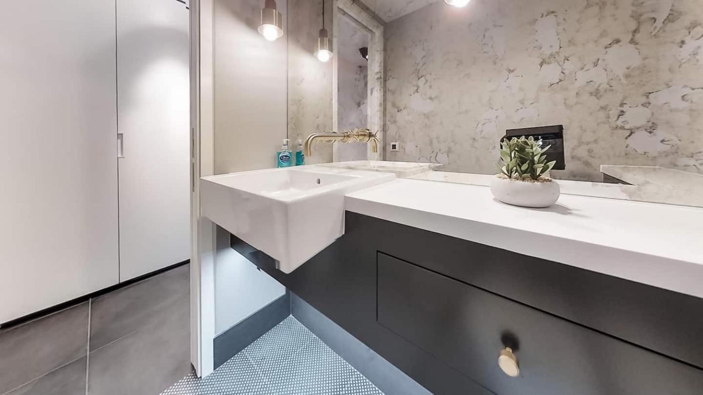 Lovely 4 Bdr Free Parking * Londres