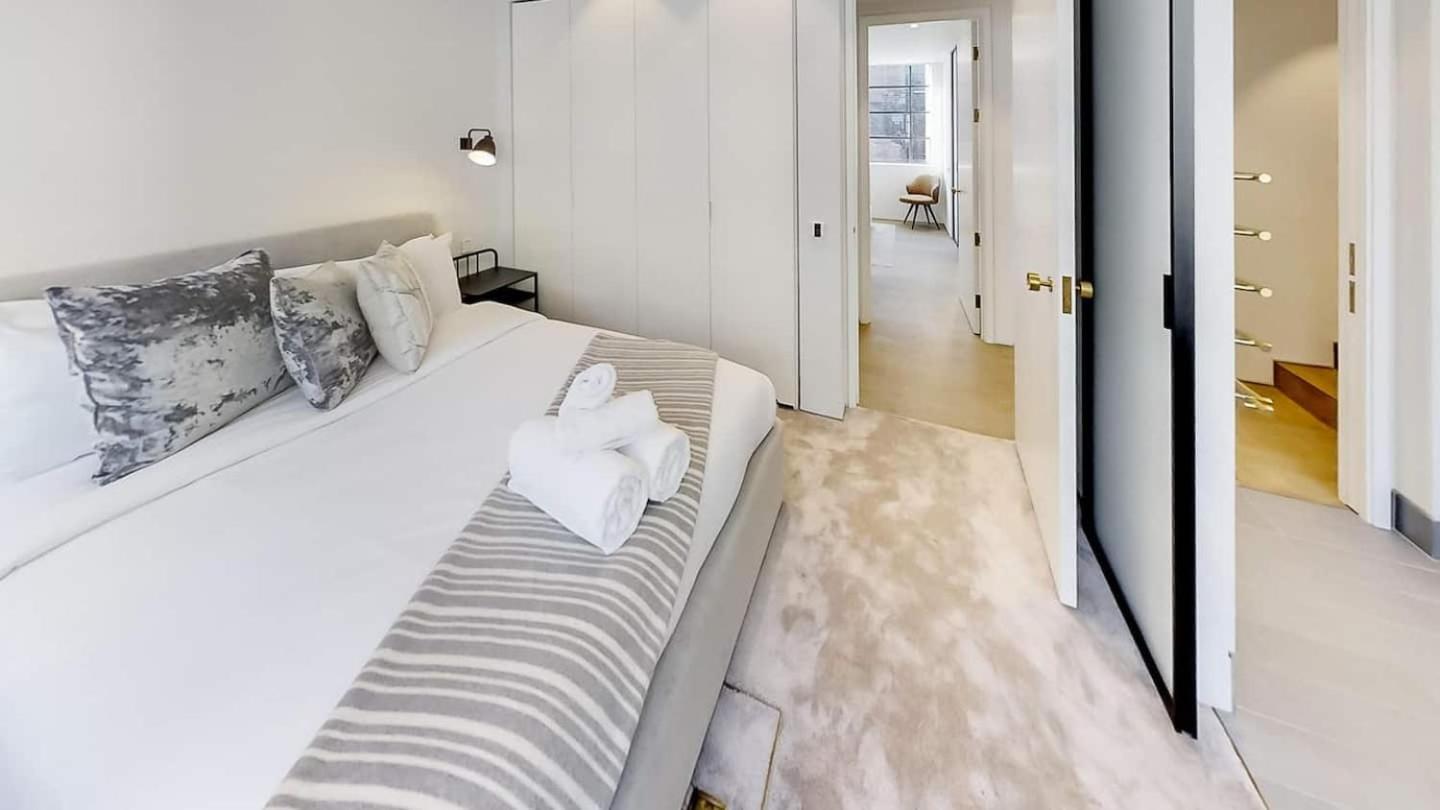 Appartement Lovely 4 Bdr Free Parking *