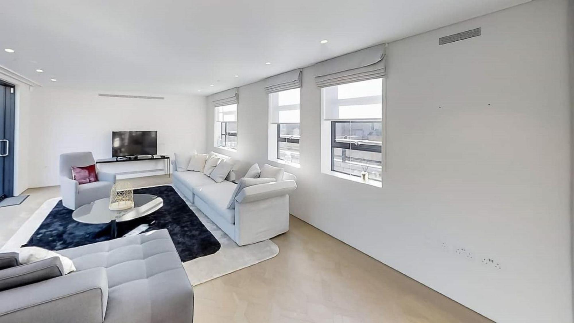 Lovely 4 Bdr Free Parking Appartement Londres