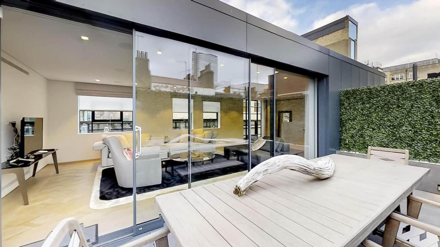 Appartement Lovely 4 Bdr Free Parking