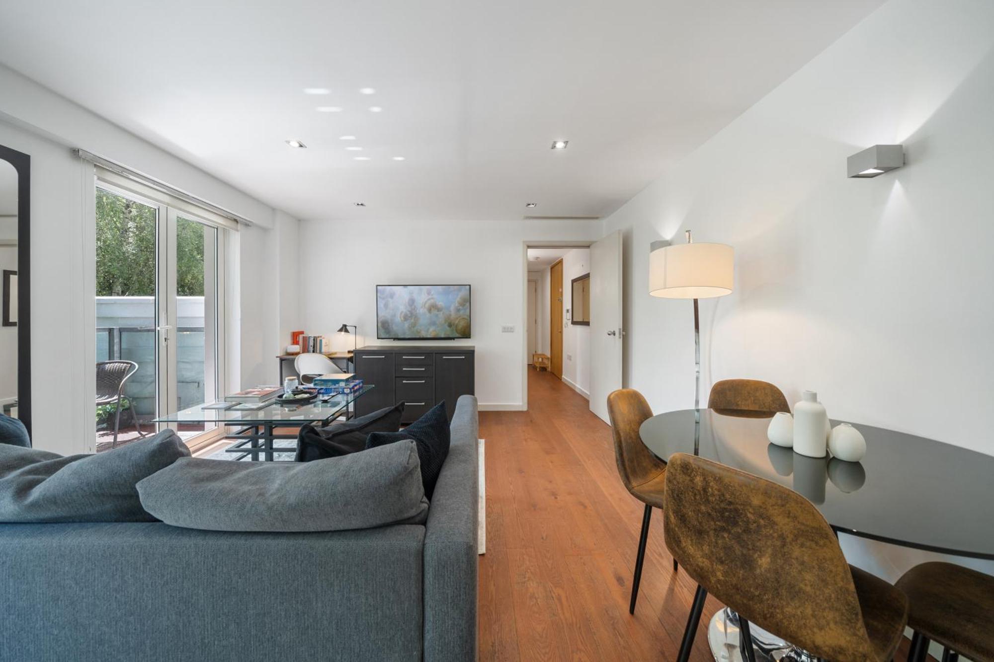 Portobello Dock - 1st Floor Canal View *