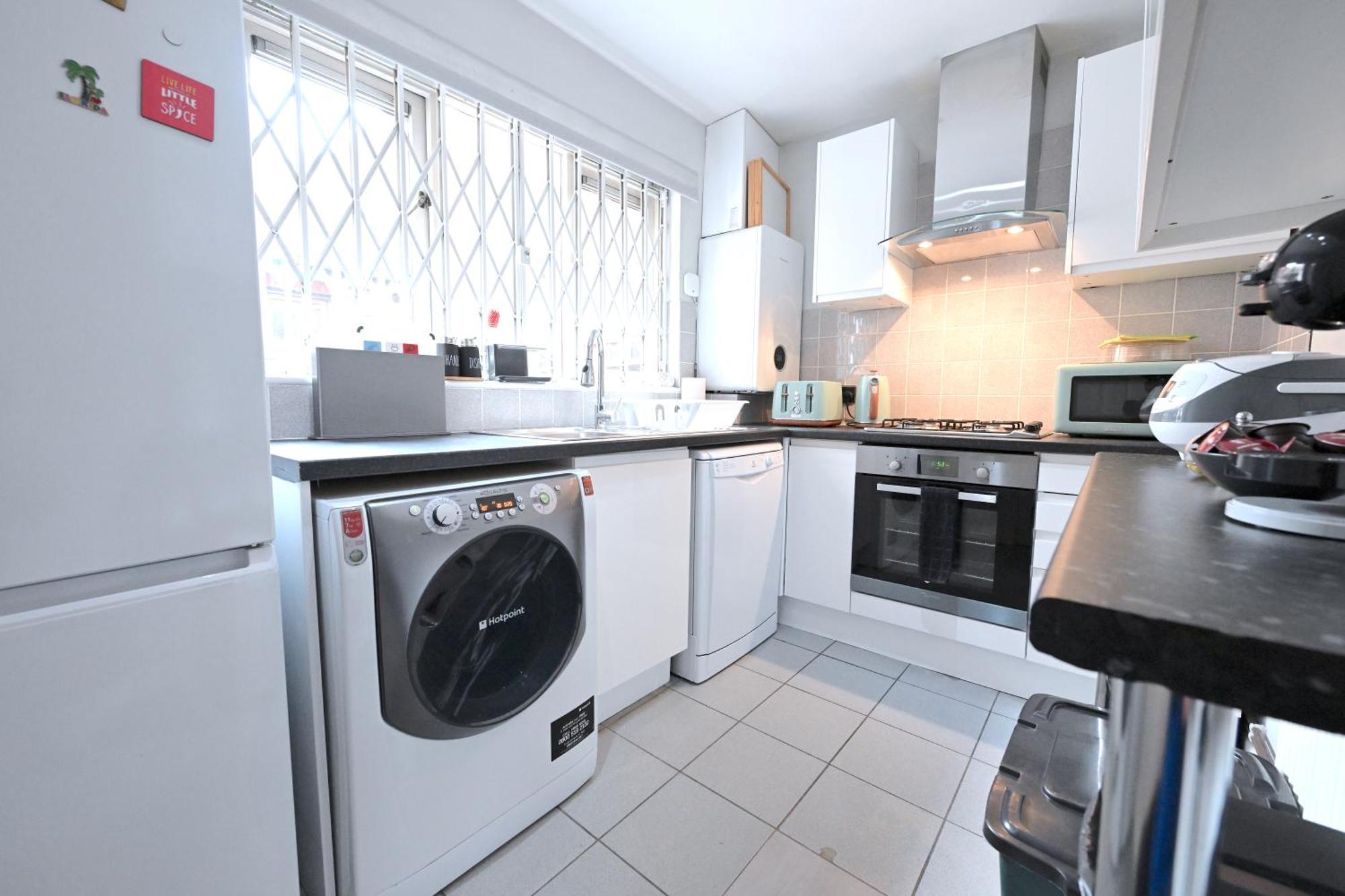 Hébergement de vacances 3 Bedroom House In Euston, Patio & Bbq