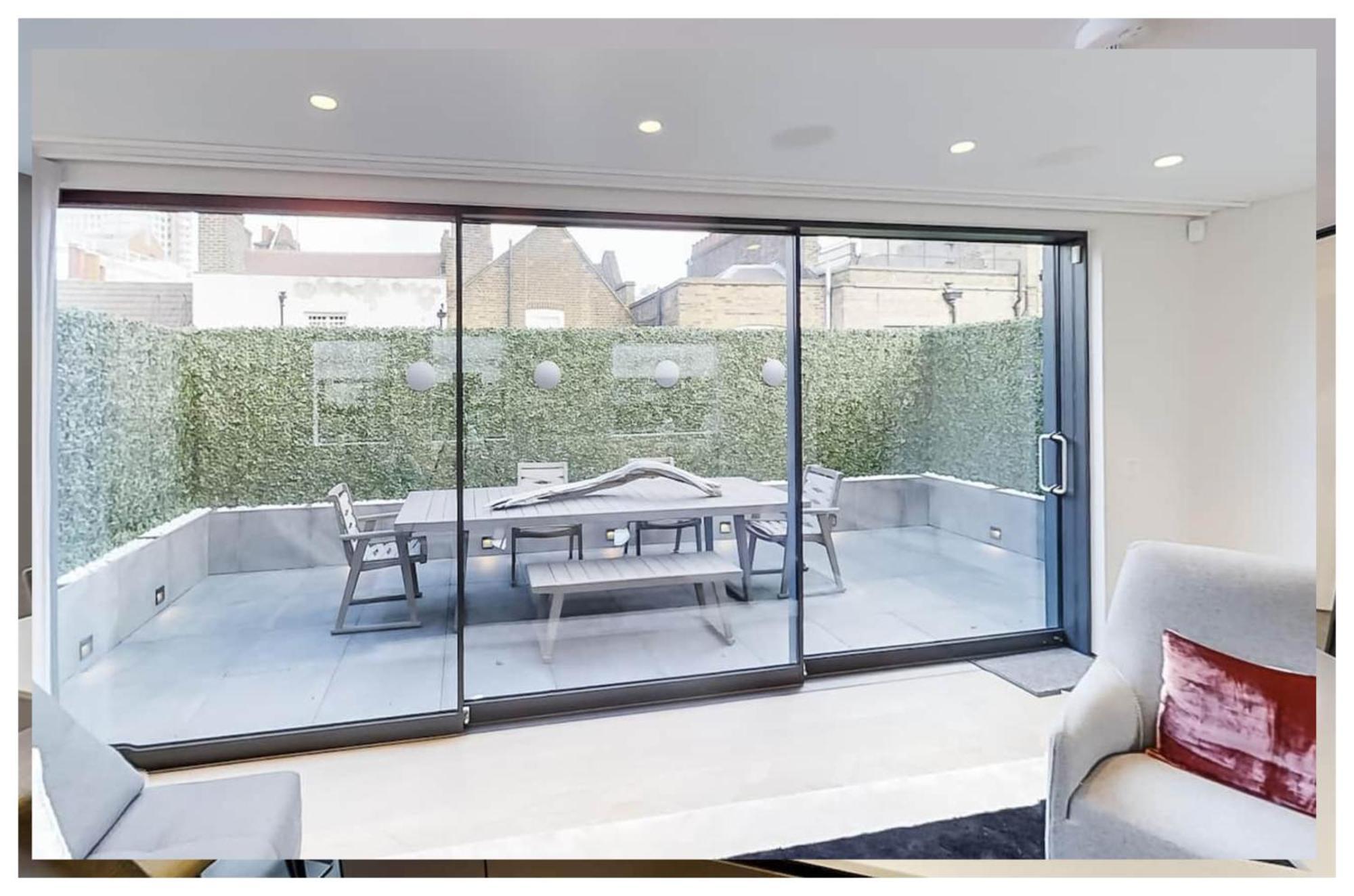 Lovely 4 Bdr Free Parking Appartement