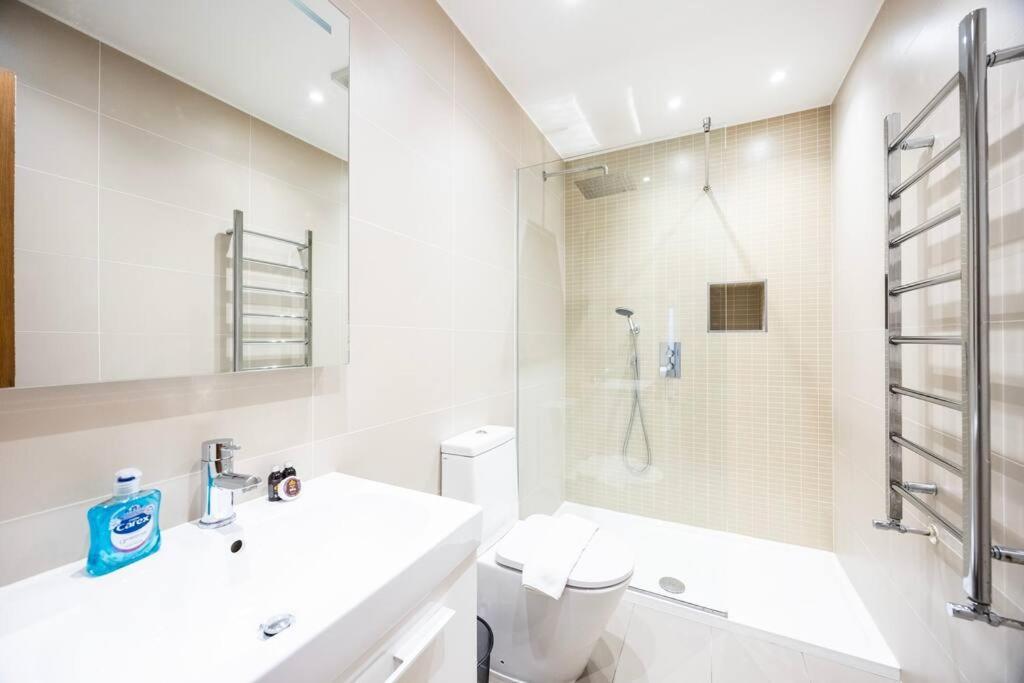 Smart Kensington Retreat 2br Appartement Londres