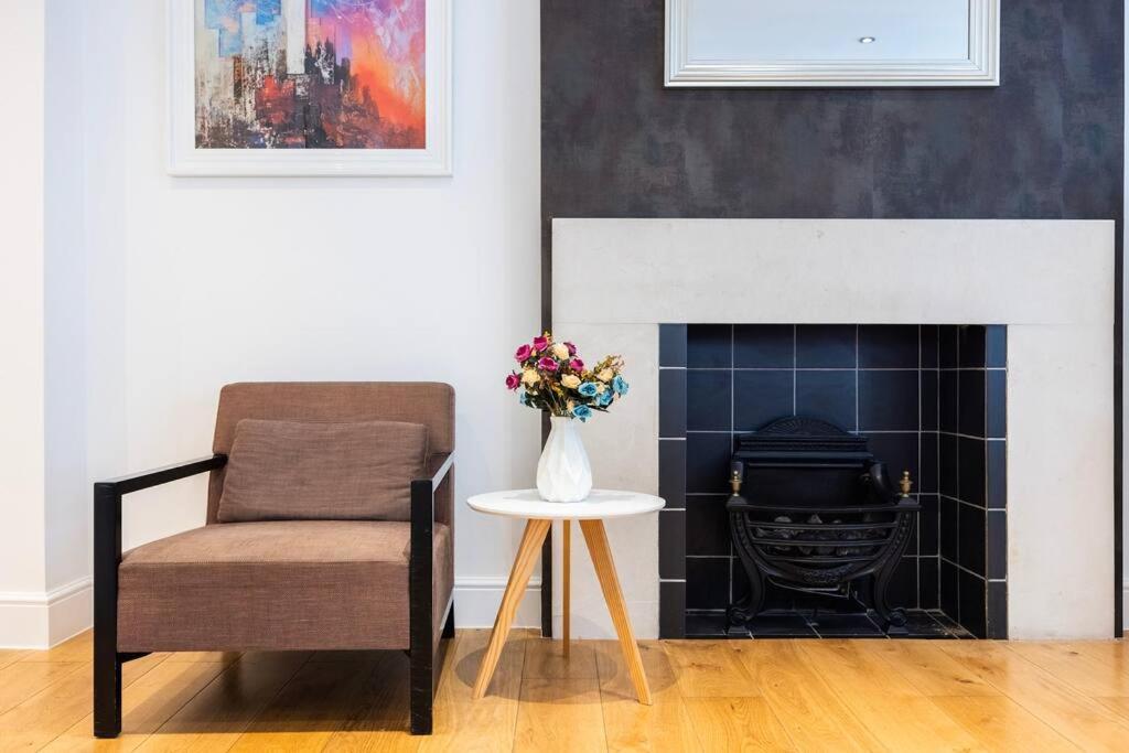 Smart Kensington Retreat 2br * Londres