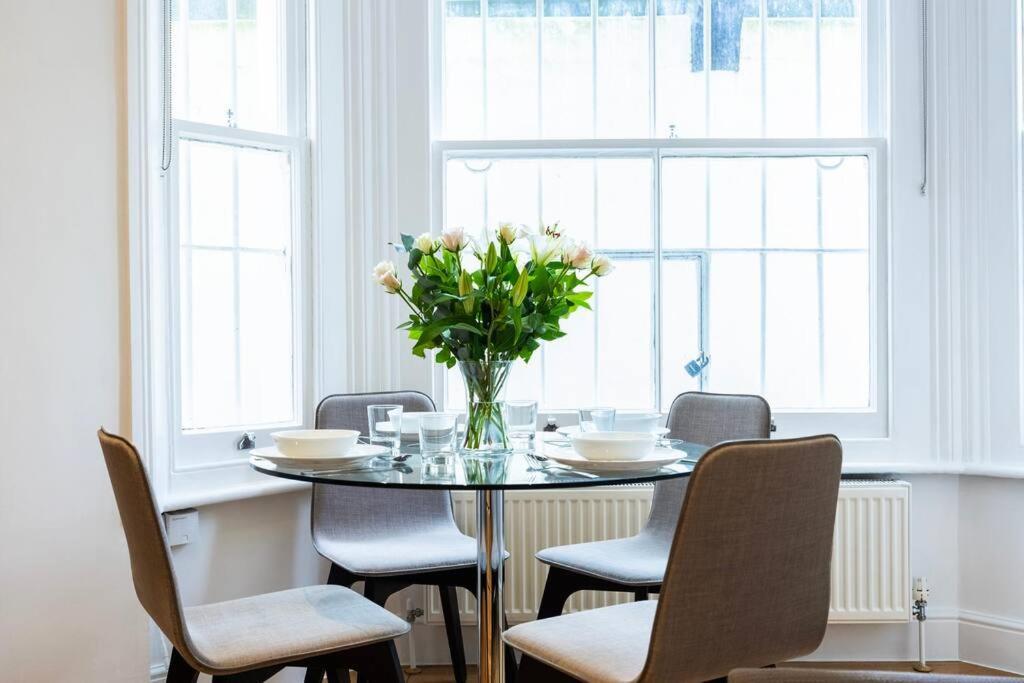 Smart Kensington Retreat 2br Appartement *