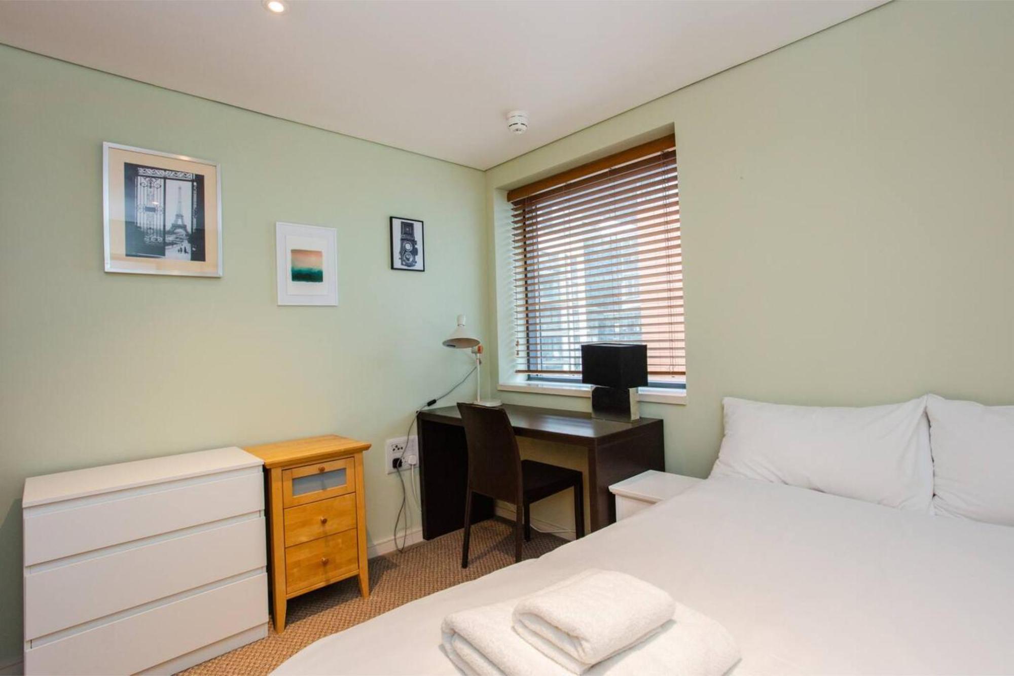 Modern 3 Bedroom In Paddington Appartement Londen