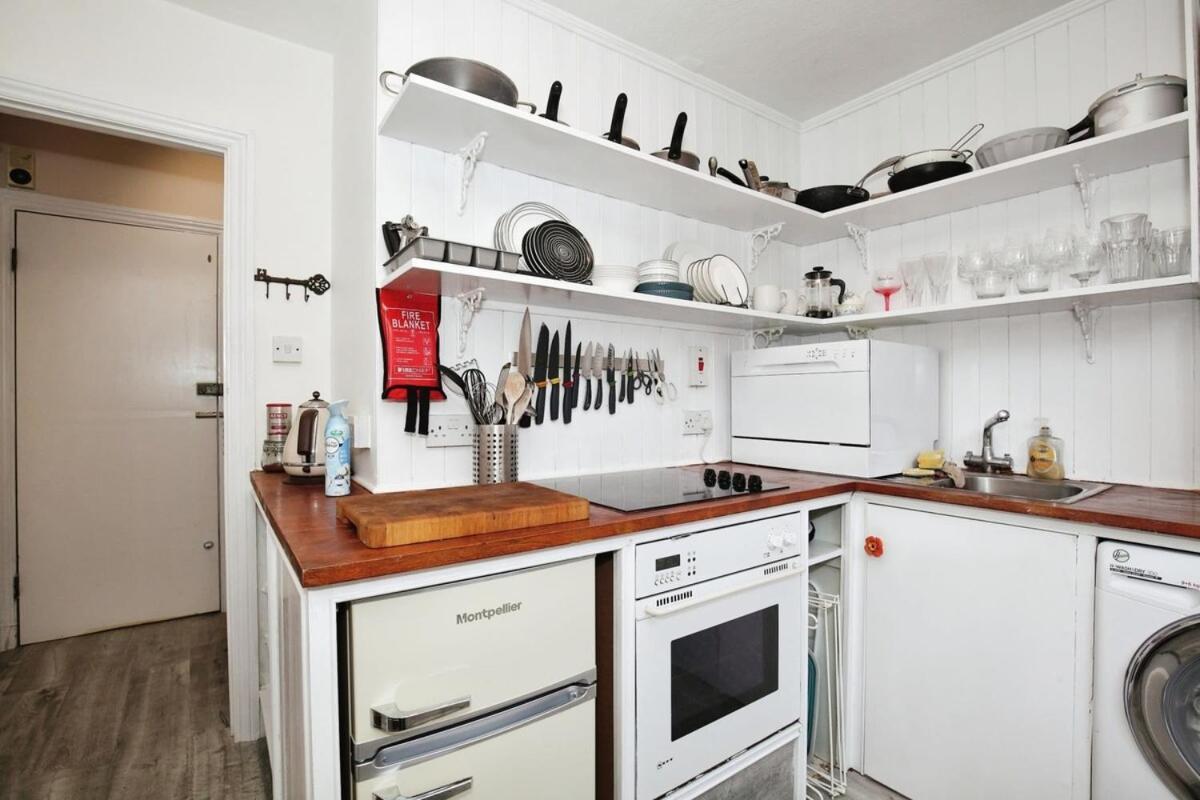 Cozy 2br Flat Sleeps 3 Appartement