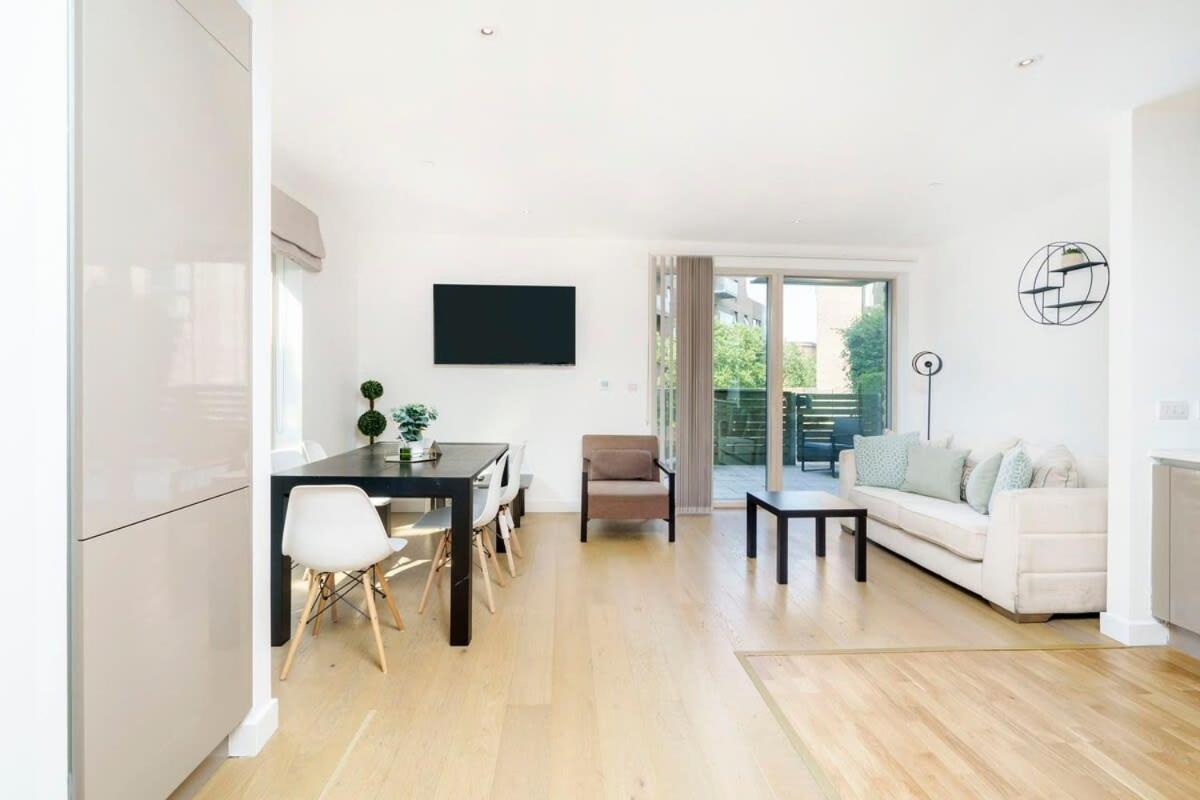 Serene 3br Family Retreat In Elephant And Castle Apartment London