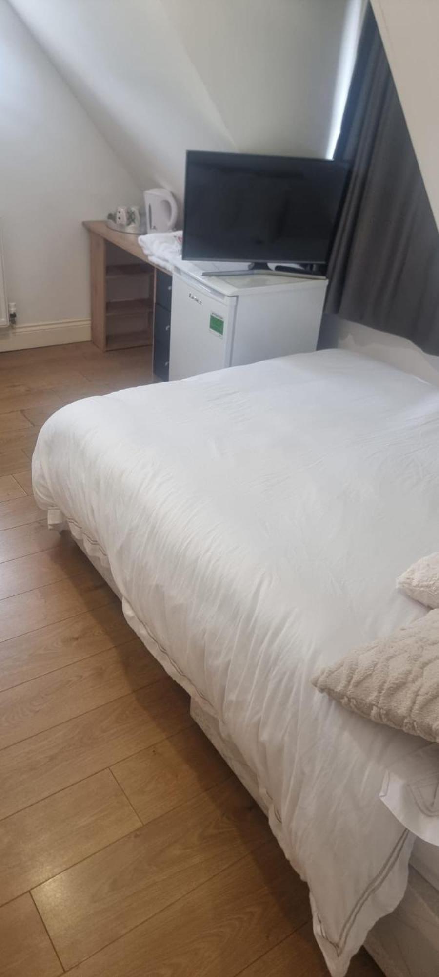 Archway Court *