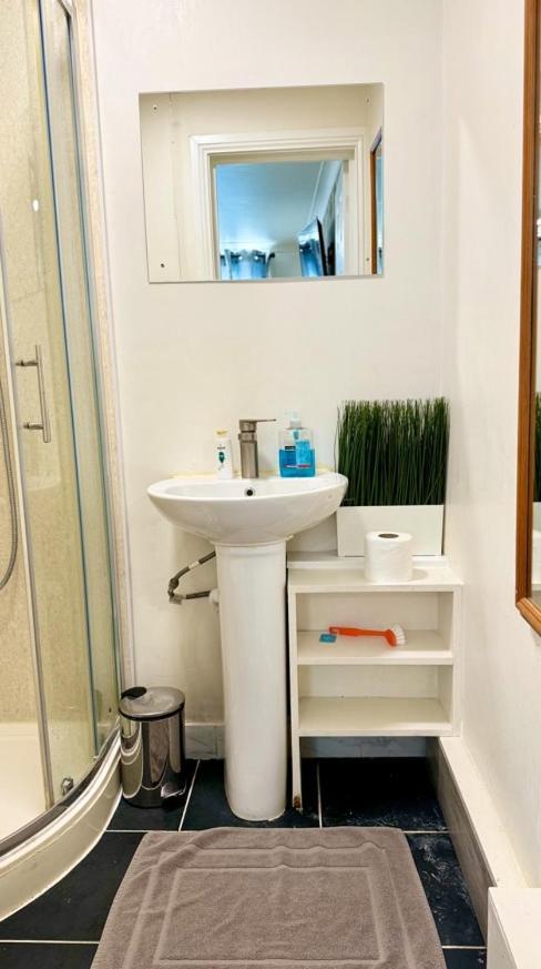 Apartamento Flat Acton High Street *