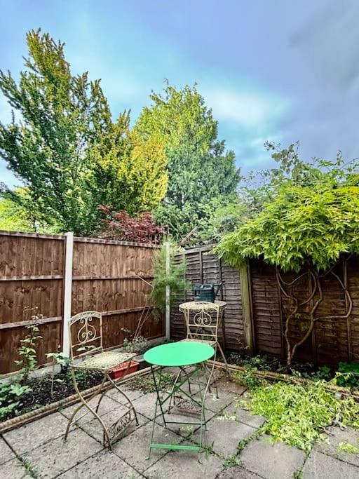 Cozy 1-bedroom In Turnham Londres