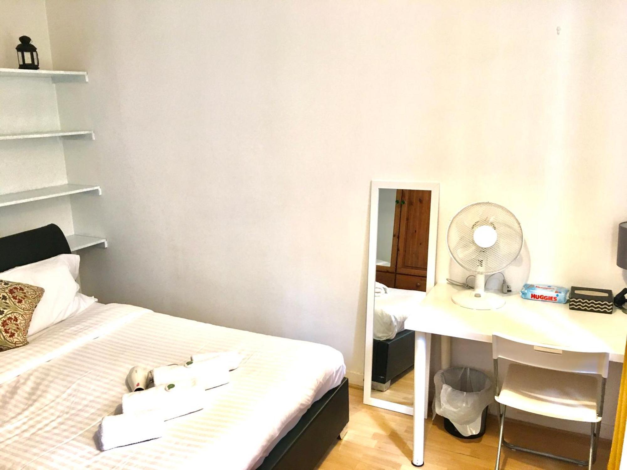 Appartement Stunning -3 Double Bedroom Cozy Flat In Heart Of *