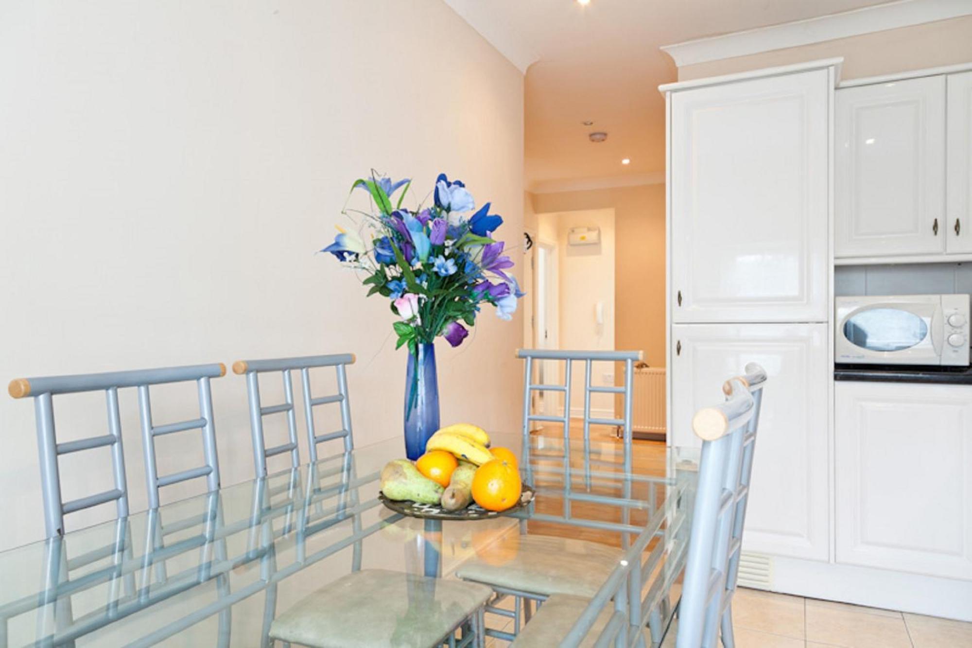 Convenient Centre And Tottenham Stadium * Londen