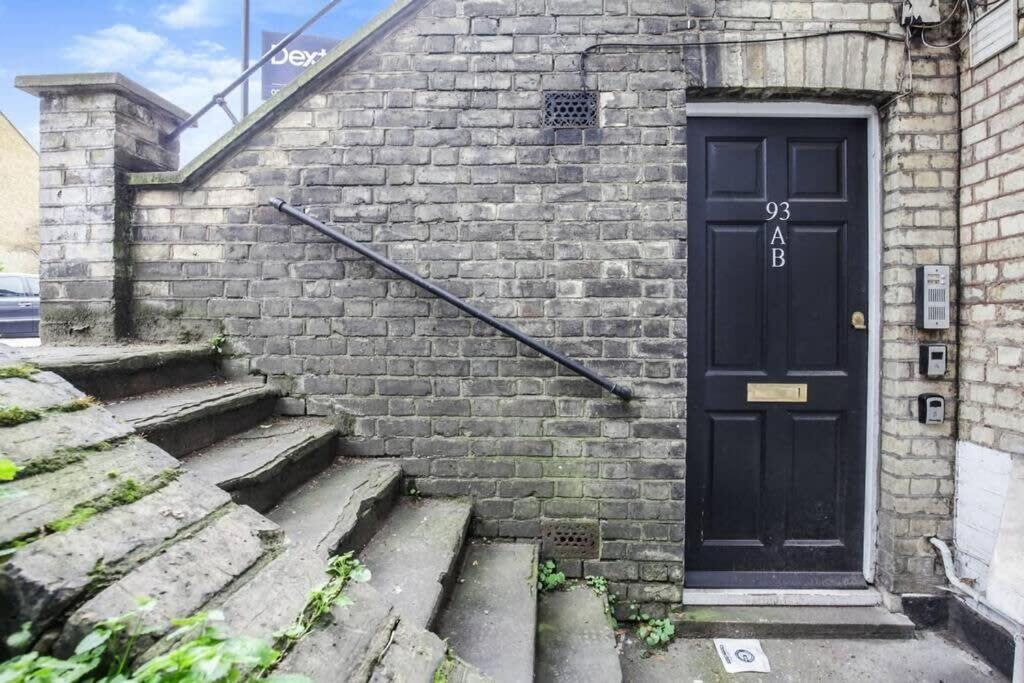 Charming West Your Urban Oasis Appartement