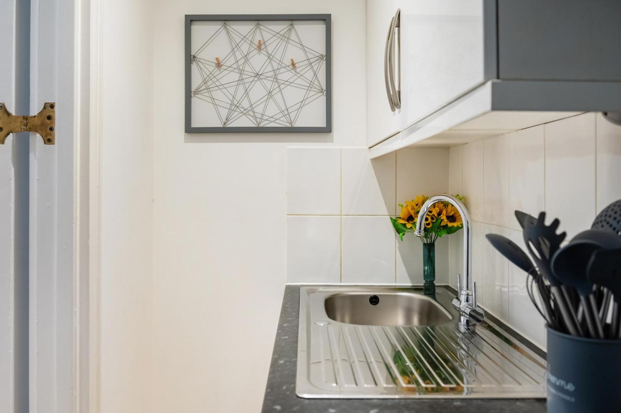 Welcome - Short's Gardens Apartment London