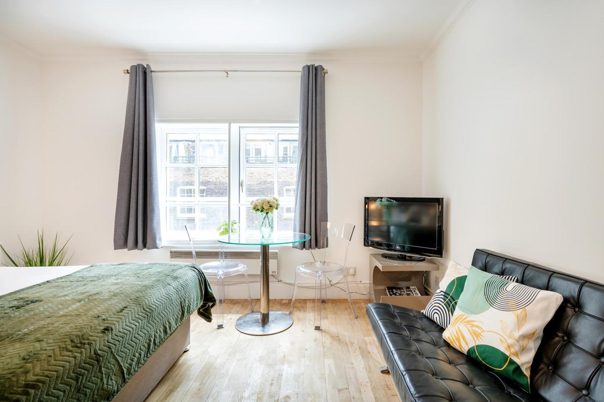 Welcome - Short's Gardens Apartment