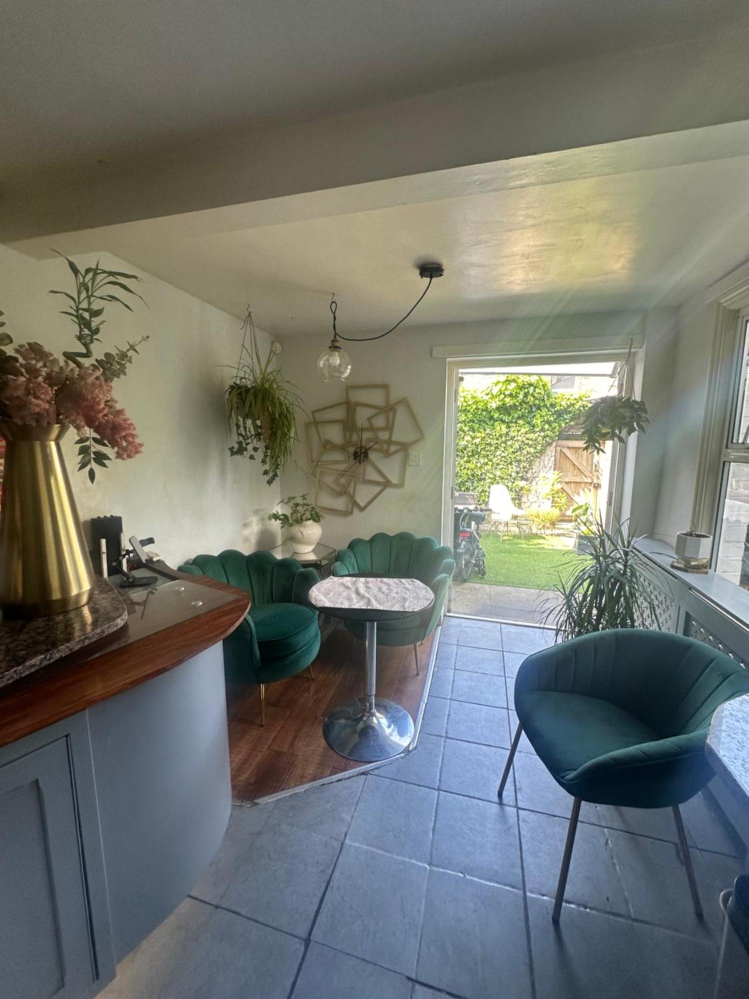 My Sky Secret Garden 1 Bedroom Hospedagem domiciliar *
