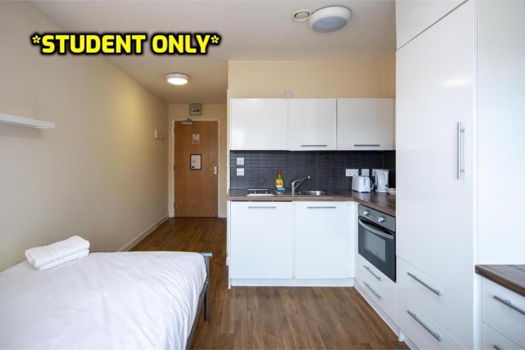 Apartamento Student Only Zeni Vauxhall Londres