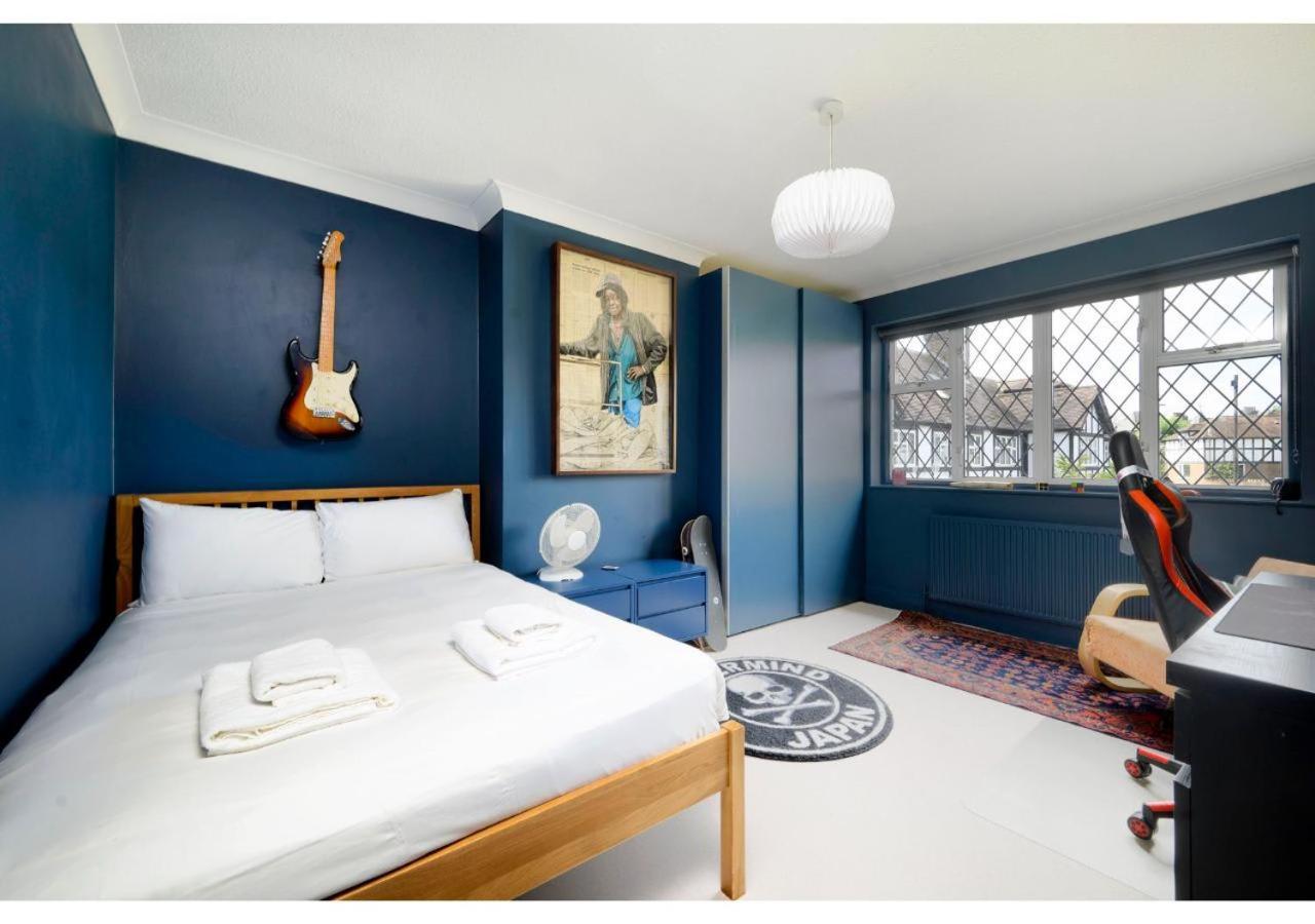 4br House Minutes From Transport & Attractions Сasa de vacaciones Londres