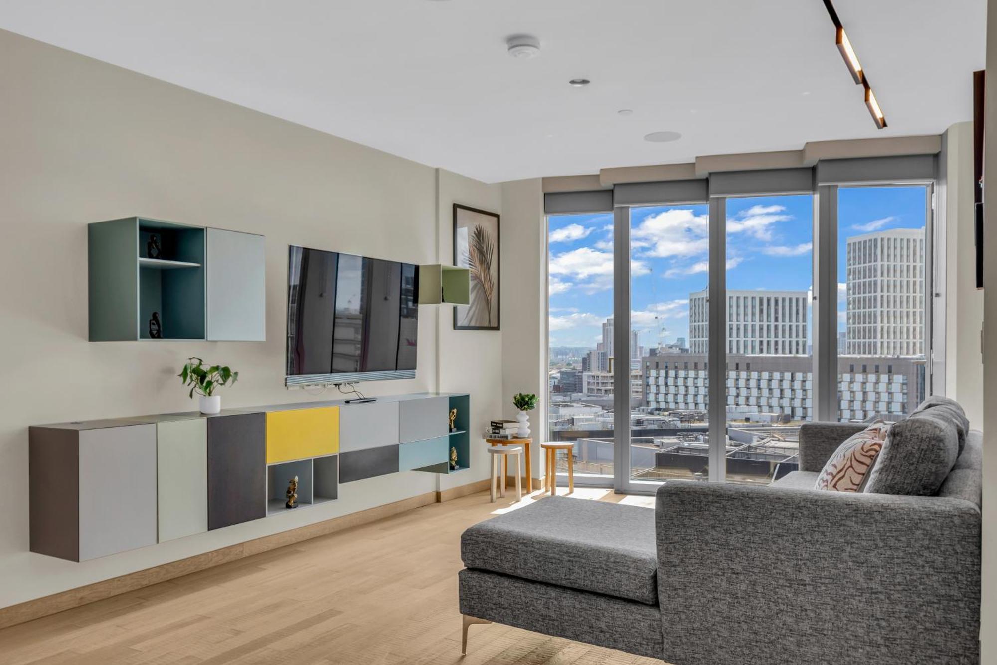 Mysquare One Bedroom Serviced In Stratford * Londen