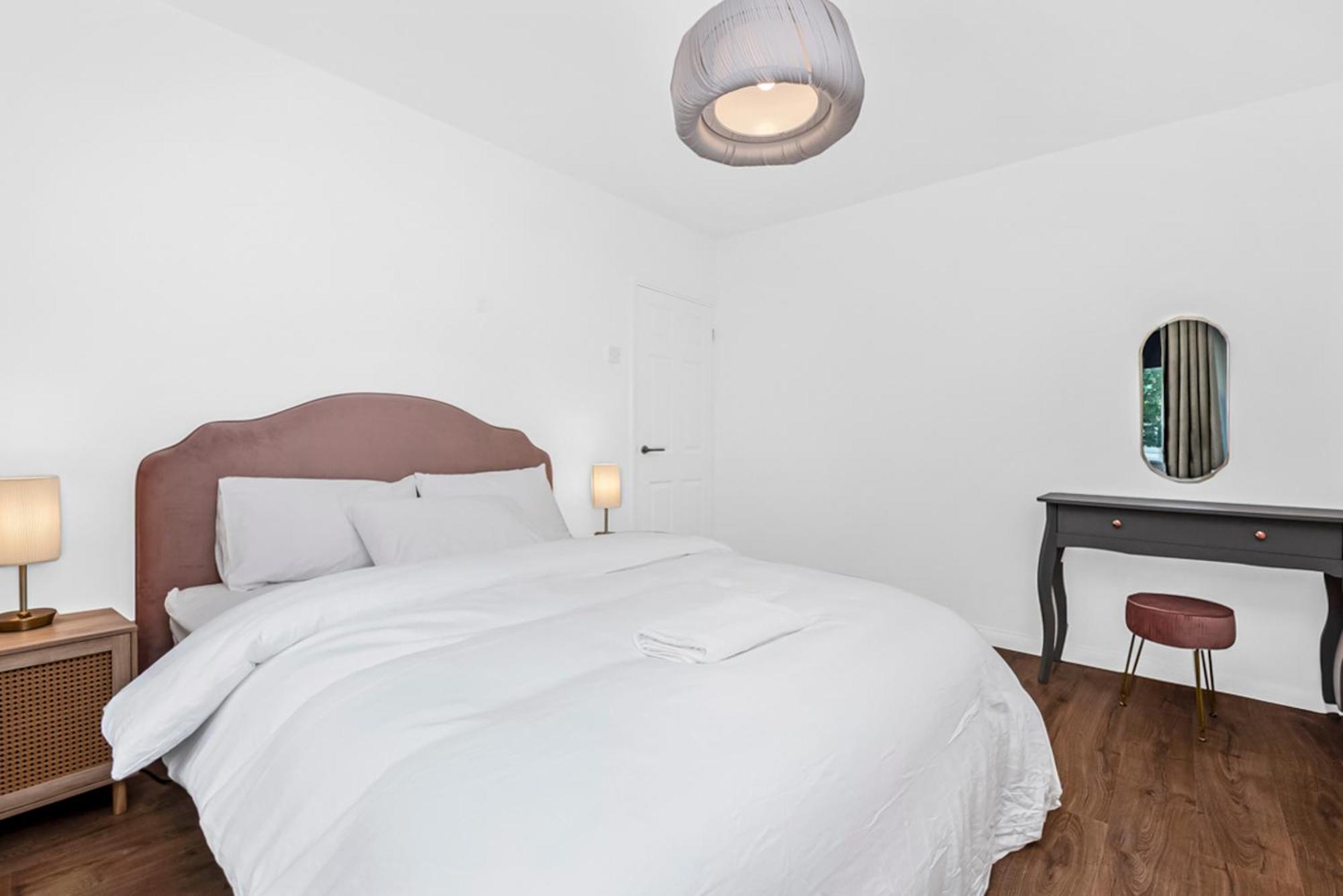 Appartement Spacious Bridge Flat