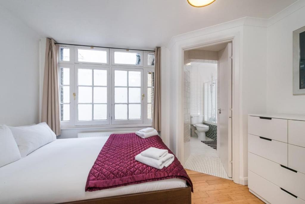 The Sweet One - Fitzrovia - By Frankie Says Appartement